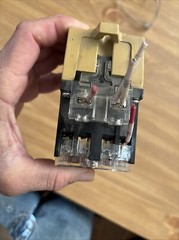 Allen Bradley 700-P200A1 Series D AC Relay 115-120V Coil
