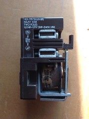 Cutler-Hammer Type AA Relay 2 Poles 9575H2613-66 Coil 110/120V 50/60HZ
