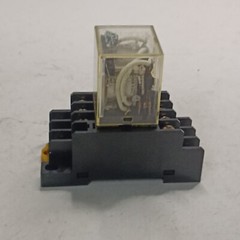 Omron LY3N 24VDC Electromechanical Relay Plug-in 3PDT 10A With Socket 2-M4X12