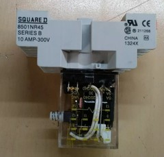 SQUARE D RELAY 8501 RS14M1P14V14 Ser C with 8501NR45 SOCKET Ser B 5D