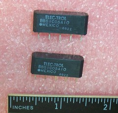 QTY (10) BBS1C05A10 ELEC-TROL SPDT 5Vdc 5-PIN SIP REED RELAYS (HE3321C0500 TYPE)