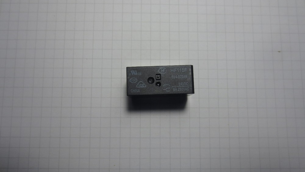 HF115F/024-2ZS4B 24 VDC 8 A 250 V AC DPDT RELAY