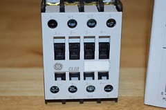 GE CL03DB00MD 25A 15HP@480V 24VDC COIL NOS NIB