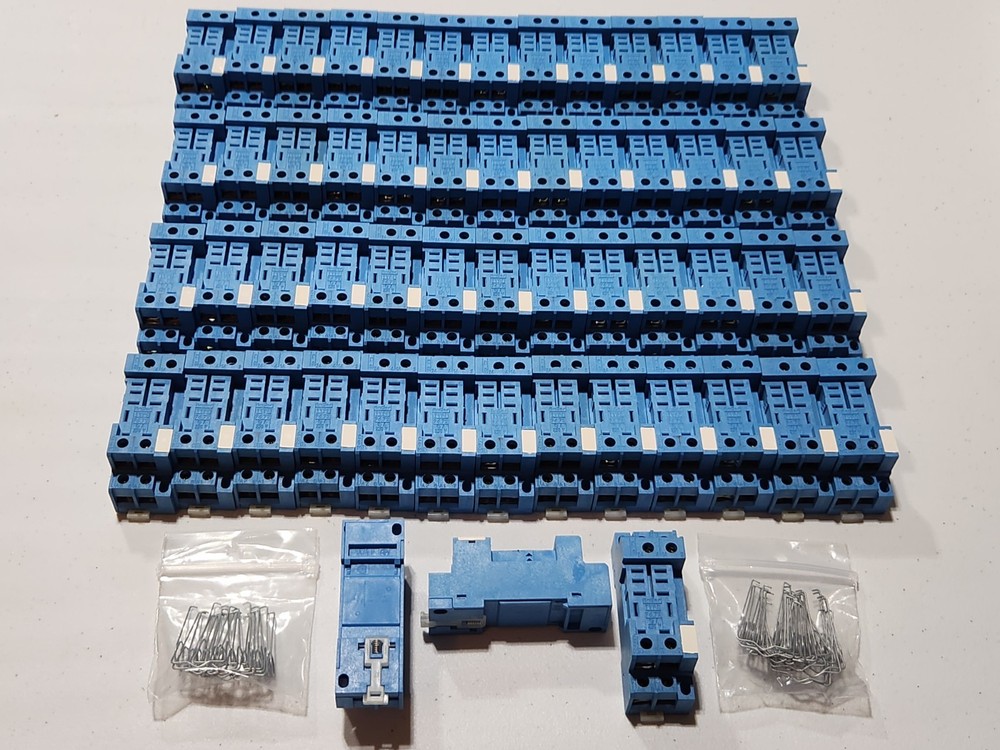 55pcs. Finder 96.72 Relay Socket DIN RAIL 15A 250V