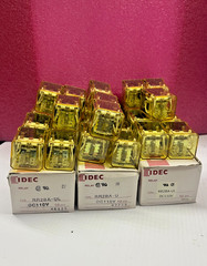 New Lot of 27 IDEC RR2BA-UL-DC110V (18) & RR2BA-U-DC110V (9)