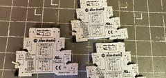 Allen-Bradley Relay Socket, 700-HLT1Z* Ser A (4) W/ Relay 700-TBR24 Ser A (3)