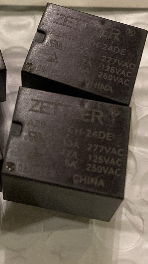 Zettler AZ943 10A SPDT Compact Relay – 277 VAC / 28 VDC Contacts – 24 V DC Coil