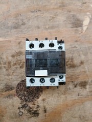 DAYTON 6EAW3 IECMagContactor, NonReversing, 240VAC 6EAW3