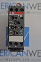 ABB 1SVR430163R0100 Pulse Time Relay CT-TGS .05S-300H USED *FLAW