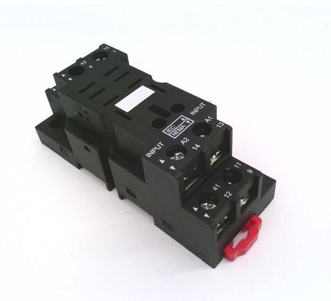 Schneider Electric RPZF2 Relay Base Socket Plug-in 15A 250V