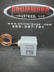 JOHNSON CONTROLS PRESSURE CONTROL P70DA-40 600 VAC 24 AMP 100 PSIG HK01CA-015