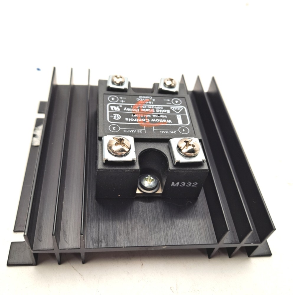 Watlow SSR-240-25A-DC1 Solid State Relay Coil: 32VDC Contact: 240VAC 25A
