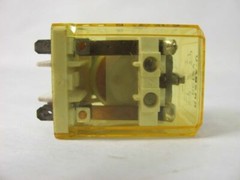 IDEC RR2BA-U DC12V 10A 120VAC, 10A 240VAC, 10A 30VDC NB