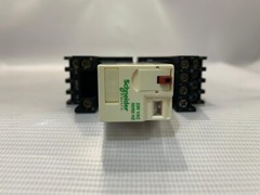 Schneider Electric / Relay & Socket / RXM4AB1P7 / RXZE2M114M