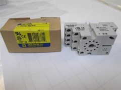 58371 Square D Relay Socket Ser B 211268 16 AMP-300V 5 AMP-600V
