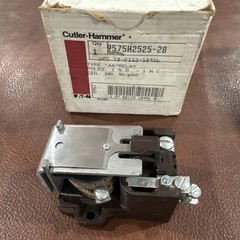 Cutler Hammer 9575H2525-28 Type AA Relay 880, 24V, 50/60 HZ 1 N.O- 1 N.C