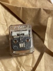 Potter & Brumfield R10-E1P2-V700 Relay 24VDC DPDT 2A AC/DC 8-Pin R10E1P2V700