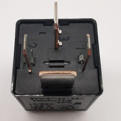 BMW E90 E93 Relay 12V 70A Multi-Use Cas Module A/C Four Pin Replacement