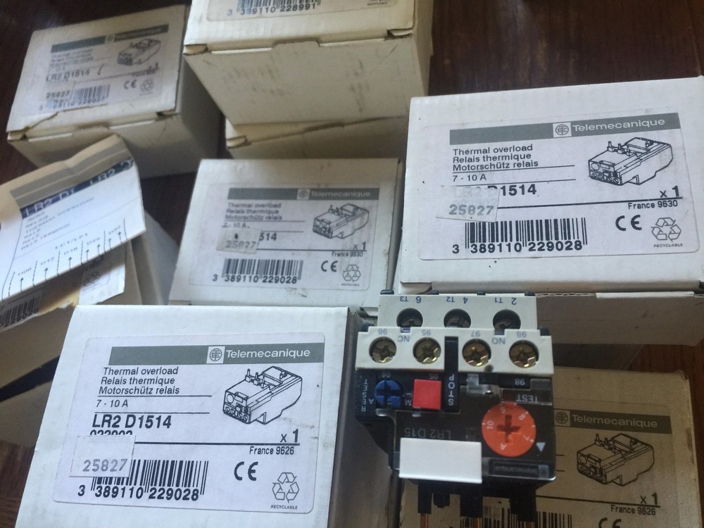 Telemecanique LR2 D1514 Thermal Overload 022902 NEW NIB