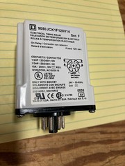 SQUARE D 9050JCK1F120V14 ON DELAY RELAY 8PIN 24VAC/DC 120SEC (FIXED) 10A *NEW*