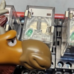 Omron MY4N-GS Relays w/ Socket Bases 14 Pin 24VDC Lot of 7