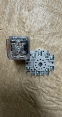 TE Potter & Brumfield KRPA-14DG-125 125VDC 3PDT Relay w/ Tyco 27E892 Socket