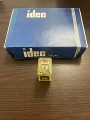 IDEC RH2B-UL DC24V Relay New Box Of 10