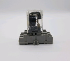 Potter & Brumfield 3 Pole Relay KUP-14AIS-120 120vac with 12 pin socket 27e893