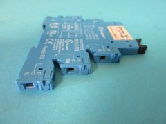 NEW 24V Relay Finder socket type 93.51.7.024 + Finder relay 34.51.7.024.0010