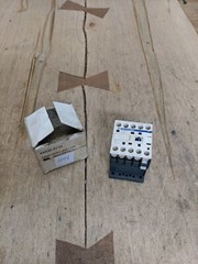 Telemecanique Control Relay CA3KN31BD 44532-3110 NEW