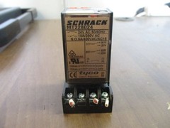 Tyco Schrack Multimode Relay MT228024 24V 50/60Hz w/ Base Used