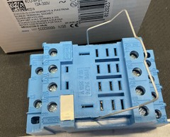 96.74.SMA – SCREW TERMINAL SOCKET – 12A 300V AC – 4PDT