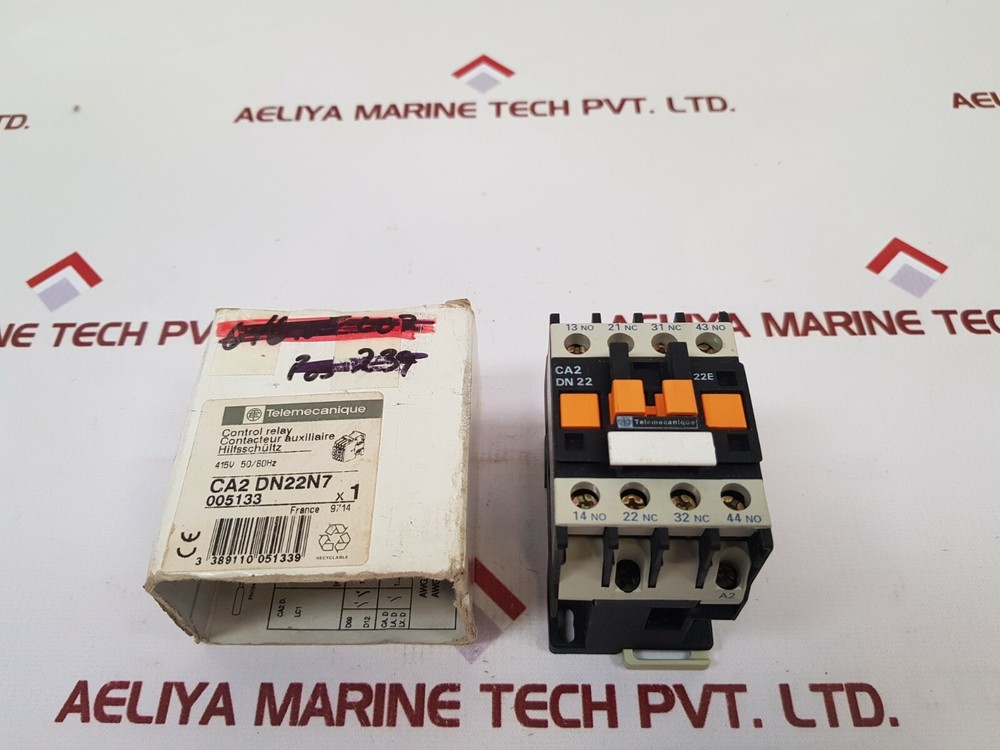 Telemecanique CA2 DN22N7 Control Relay 415V 50/60Hz
