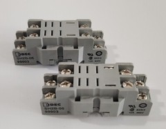 *NEW SURPLUS* IDEC [4] RH2B-UL Relay 110-120VAC & [2] SH2B-05 Base + Warranty!