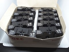 IDEC SH2B-05 Relay Socket 10A 300V New *