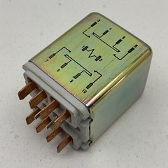 Magnecraft W97ACPX-3 Plug-In Power Relay 25A, 120VAC Coil