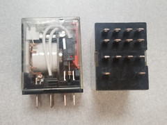 Omron MY4ZN Relay; E-Mech; 4PDT; Ctrl-V 24DC; 5A; 250VAC/125VDC (LOT OF 2)