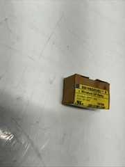 IDEC RH1B-U RELAY 120VAC (Not Original Box). X-995