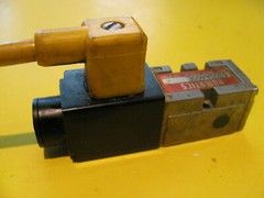 Numatics Solenoid Coil Regulator Valve 030SA400E W & Power cable.