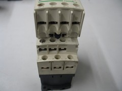 NEW SCHNEIDER CAD36REQ3828G10 5NO 10A CTRL RELAY W/LADN04 10A 24VDC A1523