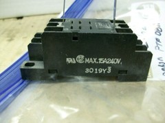 OMRON PTF08A 8 PIN RELAY SOCKET (2M4X12)(4 PCS.)