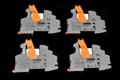 [Lot of 4] Phoenix Contact 2900931 RIF-1-BPT/2×21 Base with 2961192 Relay