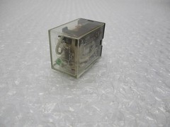 OMRON MY2N-D2 RELAY 24VDC UNMP