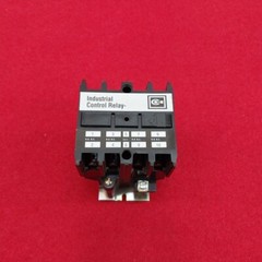 CUTLER-HAMMER AR4A Industrial Control Relay 600 Volts 10Amps 4-Pole