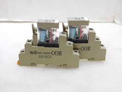 LOT OF 2 OMRON RELAY G2R-1-SN(S) W/ BASE 0819CX 10A 250VDC