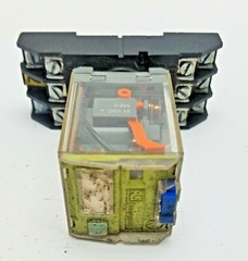 345-965 RS Relay & Base #7502