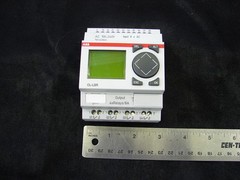 ABB 1SVR440713R0100 CL-LSR.12AC2 RELAY 240V AC 50/60Hz 8A **NIB**