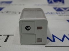 Allen Bradley 700–HB33Z24 Relay 10 amp 3PDT 24V DC Ser C New