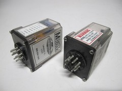 Lot of 2 Wilkerson Instrument MM4300A Mighty Module Relay MM-4300-A 230 V