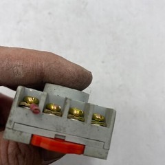 DAYTON 5X852M RELAY SOCKET 300V 15A/600V 10A 8-PIN QTY:1 ⭐